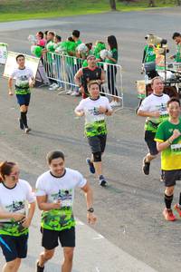 BIB: 145
                            <button type="button" onclick="openModal(3537803)" class="btn btn-primary btn-sm float-right btn-popup" data-toggle="modal" data-target=".modal-high-quality">
                        <i class="fas fa-shopping-cart"></i> Add to Cart
                    </button>
                                            <button type="button" onclick="isThisMe(3537803, true)" class="btn btn-success btn-sm float-right btn-popup btn-isme hidden" data-toggle="tooltip" data-placement="bottom" title="นี่คือรูปของคุณใช่ไหม คลิกที่นี่เพื่อเอาเข้าอัลบั้ม">
                        <i class="fas fa-plus"></i> Add to album
                    </button>
                    <button type="button" onclick="isThisMe(3537803, false)" class="btn btn-warning btn-sm float-right btn-popup btn-isnotme hidden">
                        <i class="fas fa-ban"></i> Remove from album
                    </button>